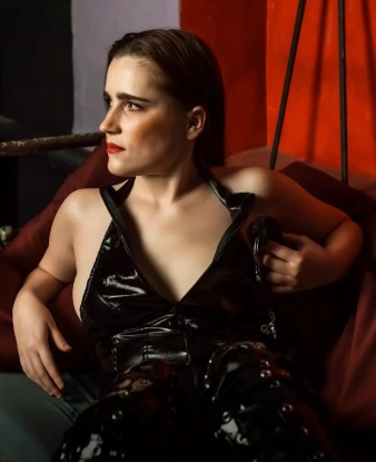 Проститутка Милада